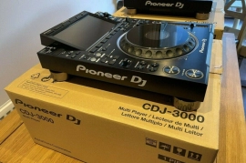 Pioneer CDJ-3000, Pioneer DJM-A9, Pioneer DJM-V10-